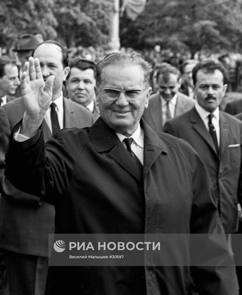 Парад Победы на Красной площади, Тито в Минске и последний концерт Цоя. Этот день в истории: 24 июня 5 ria 30597 preview
