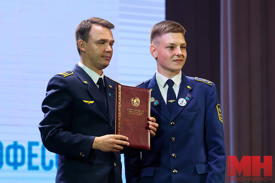 2025 07 11 prazdnik 70 let detskoj zheleznoj dorogi lazarevich malinovskaya10 kopiya