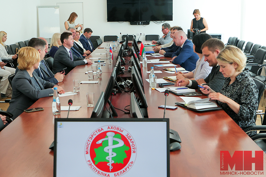 2025 07 15 mediczina vstrecha s delegaczii iz sankt peterburga pozhoga 04 kopiya