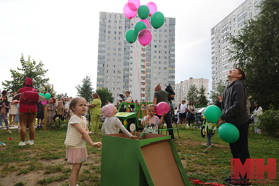 2025 07 16 soczialka otkrytie detskoj ploshhadki czuran malinovskaya27 kopiya