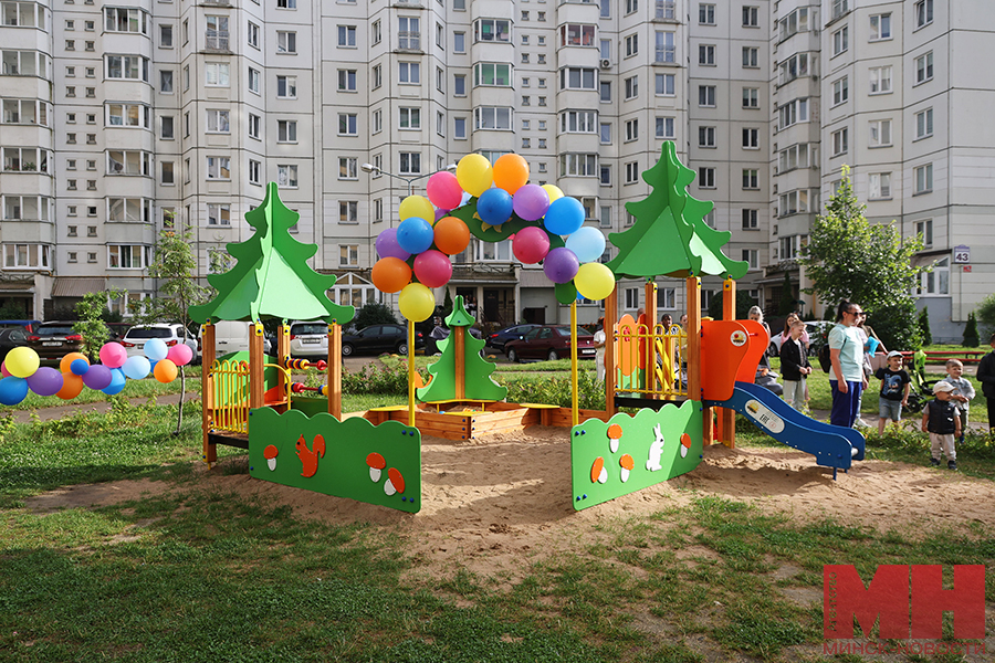 2025 07 16 soczialka otkrytie detskoj ploshhadki czuran malinovskaya28 kopiya