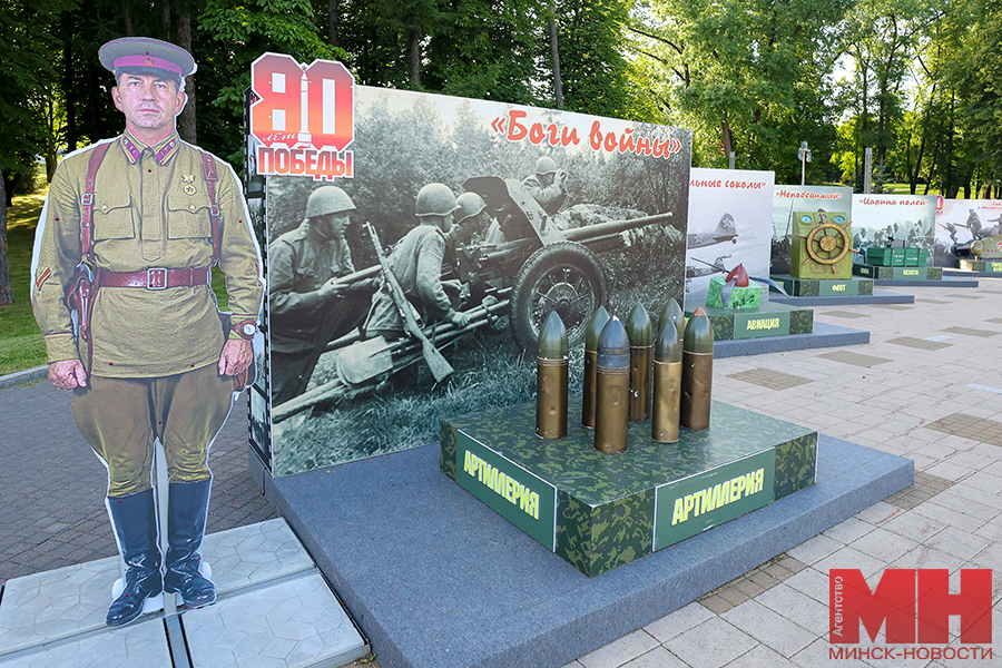 Как украшают столицу ко Дню Независимости 10 gorod dekoraczii den nezavisimosti stolyarov 10