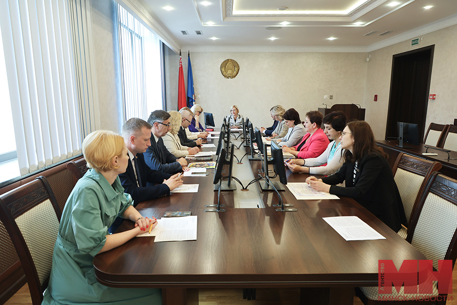 2025 08 06 mgik malyj i srednij biznes lazarevich malinovskaya02 kopiya