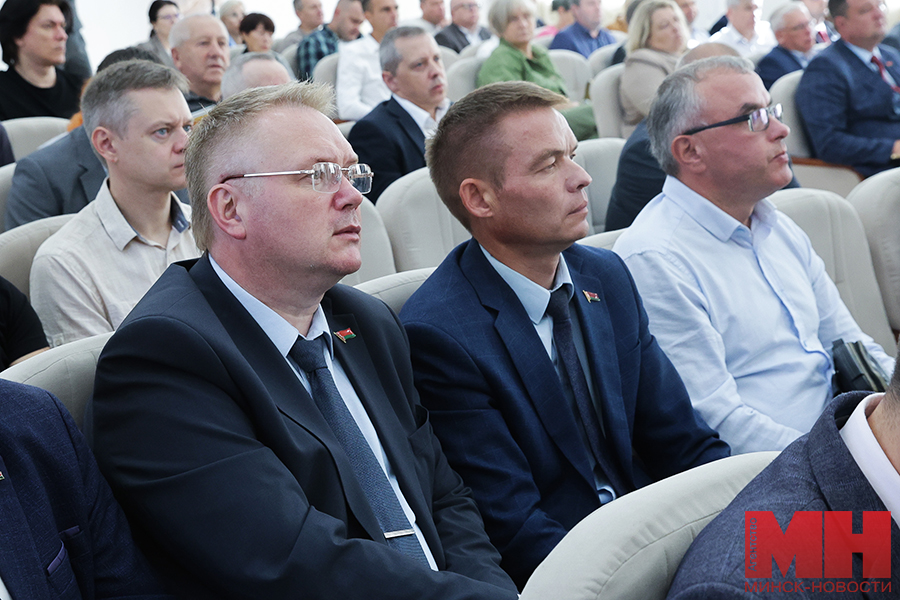2025 08 12 politika administracziya zavodskogo rajona lazarevich miczevich 4 kopiya