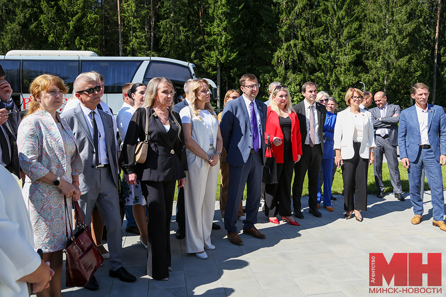 2025 08 15 mgik seminar dlya deputatov mingorsoveta davidovskaya1 kopiya