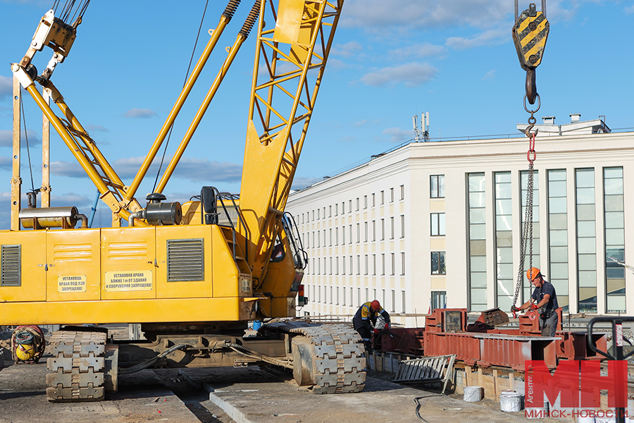 Выполнено около 70 % объема работ. Когда откроют движение по путепроводу на пр. Независимости 3 2025 08 19 strojka puteprovod na moskovskoj kuharev pozhoga 07 kopiya