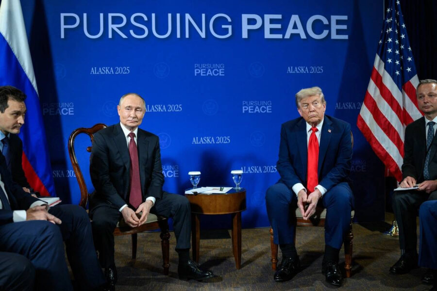 «Шанс на мир»: итоги переговоров Путина и Трампа в Анкоридже 2 putin tramp 1