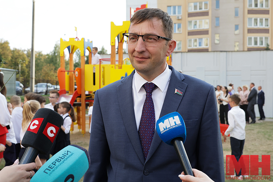 2025 09 04 mgik otkrytie novoj igrovoj ploshhadki czuran miczevich 18 kopiya