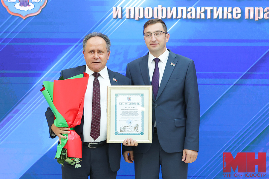 2025 09 10 siloviki nagrazhdenie za aktivnoe uchastie v ohrane pravoporyadka pozhoga 15 kopiya