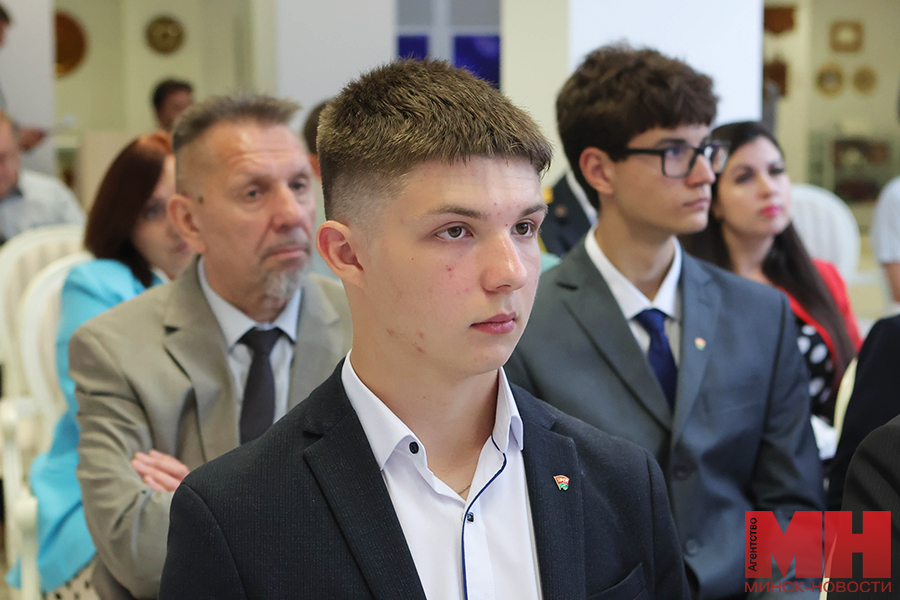 2025 09 10 siloviki nagrazhdenie za aktivnoe uchastie v ohrane pravoporyadka pozhoga 56 kopiya