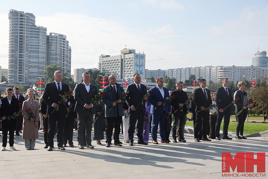 2025 09 13 prazdniki den goroda vozlozhenie malinovskaya070 kopiya