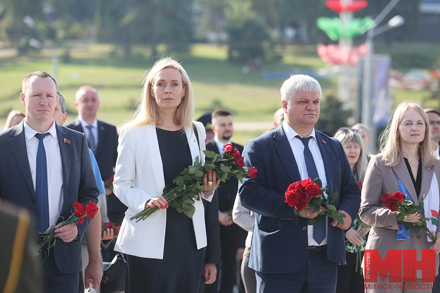 2025 09 13 prazdniki den goroda vozlozhenie malinovskaya088 kopiya