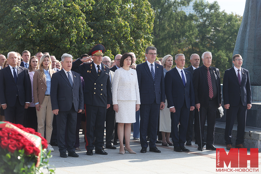 2025 09 13 prazdniki den goroda vozlozhenie malinovskaya116 kopiya