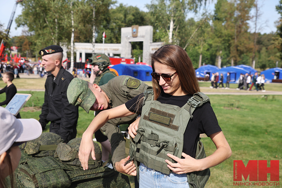 2025 09 13 prazdniki den tankista den goroda malinovskaya12 kopiya