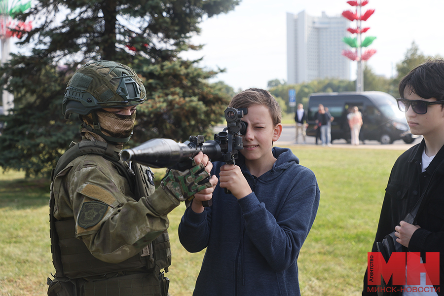 2025 09 13 prazdniki den tankista den goroda malinovskaya15 kopiya