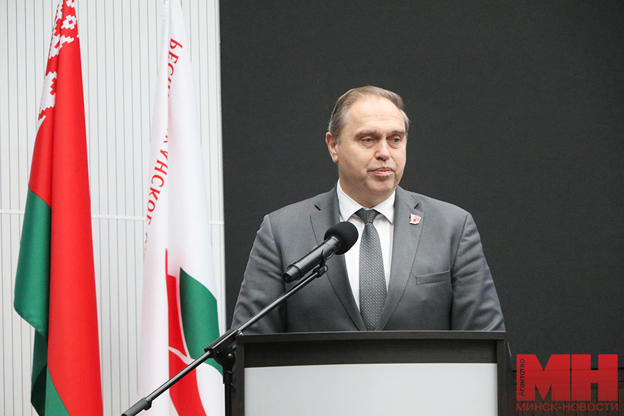 2025 09 16 politika marafon 17 granej edinstva mozolevskij 14 kopiya