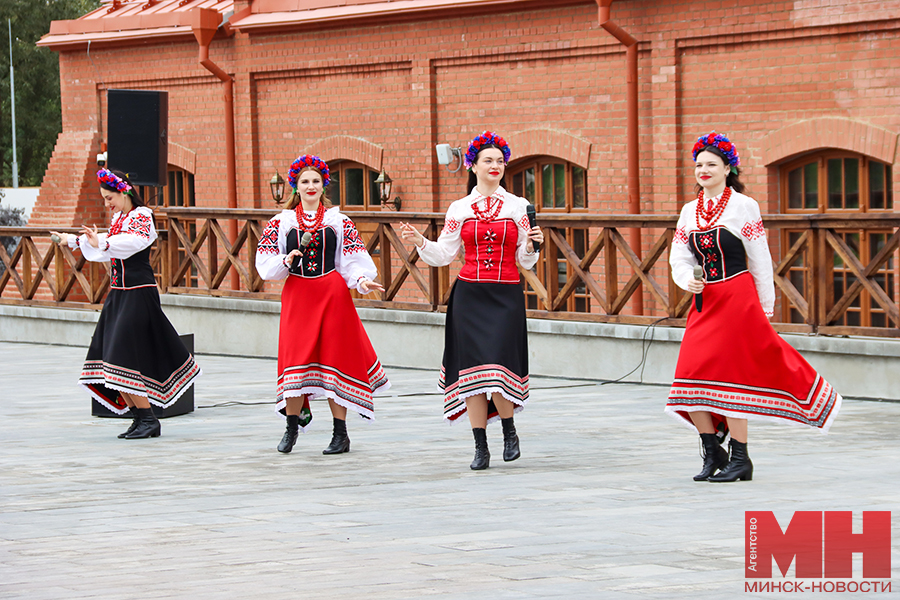 2025 09 20 kultura loshiczkij park konczert narodny karagod matchenya 5 kopiya