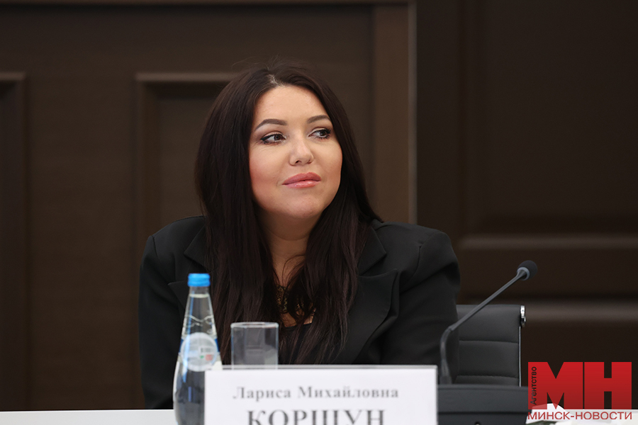 2025 09 25 politika forum blogerov blogbaj lukashov 115