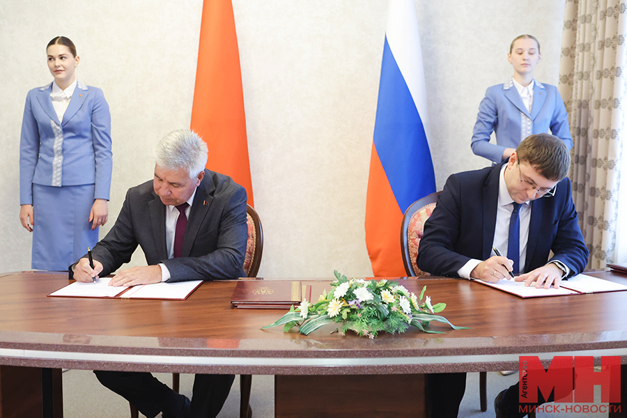 2025 09 30 mgik – kuharev vstretitsya s gubernatorom leningradskoj oblasti pozhoga 29 kopiya