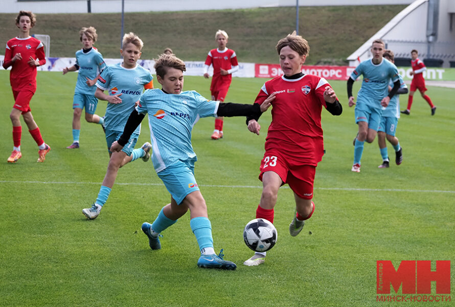 2025 09 30 sport futbol minsk perm mozolevskij 18 kopiya