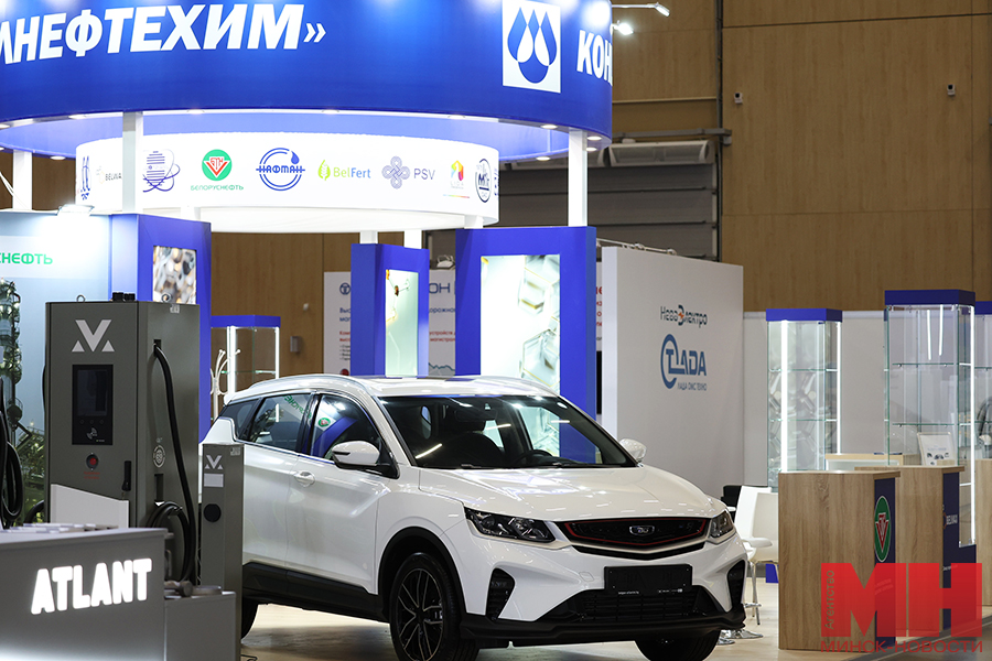 27 09 2025 raznoe vystavka innoprom podgotovka lukashov 86 kopiya