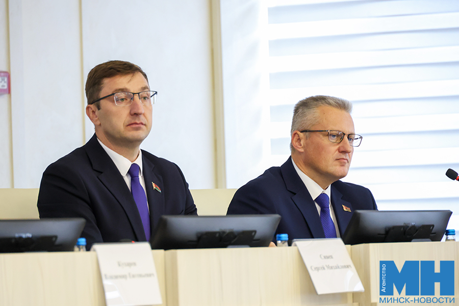 Обмен опытом в работе с населением. В Минске прошло выездное заседание Президиума Совета Республики 9 120a5670 kopiya