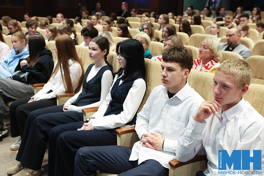 2025 10 03 kultura – evraziyadoc kruglyj stol pozhoga 05 kopiya