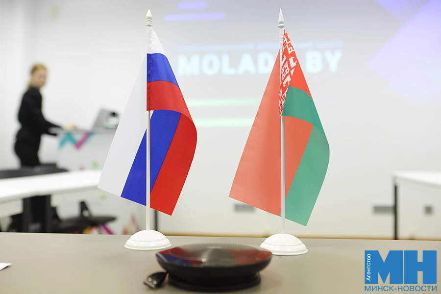 2025 10 06 obrazovanie – telemost molodezhi belarusi i sankt peterburga pozhoga 01 kopiya
