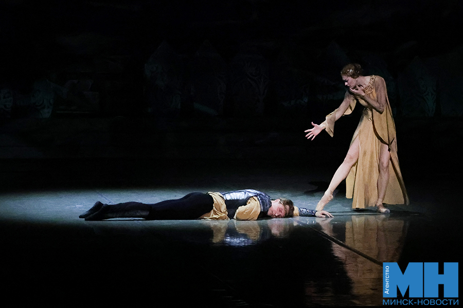 2025 10 08 kultura balet anastasiya yurij troyan miczevich 24 kopiya