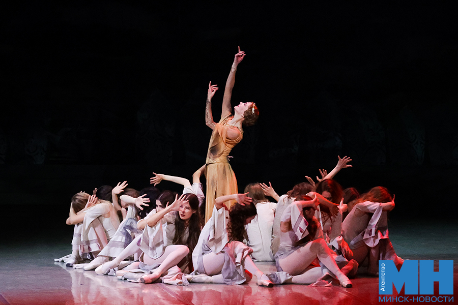 2025 10 08 kultura balet anastasiya yurij troyan miczevich 28 kopiya