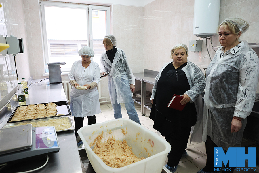 Объекты для посещения заранее не оглашают. Кто и как проверяет школьные столовые 33 2025 10 08 obrazovanie shkolnoe pitanie monitoring malinovskaya39 kopiya