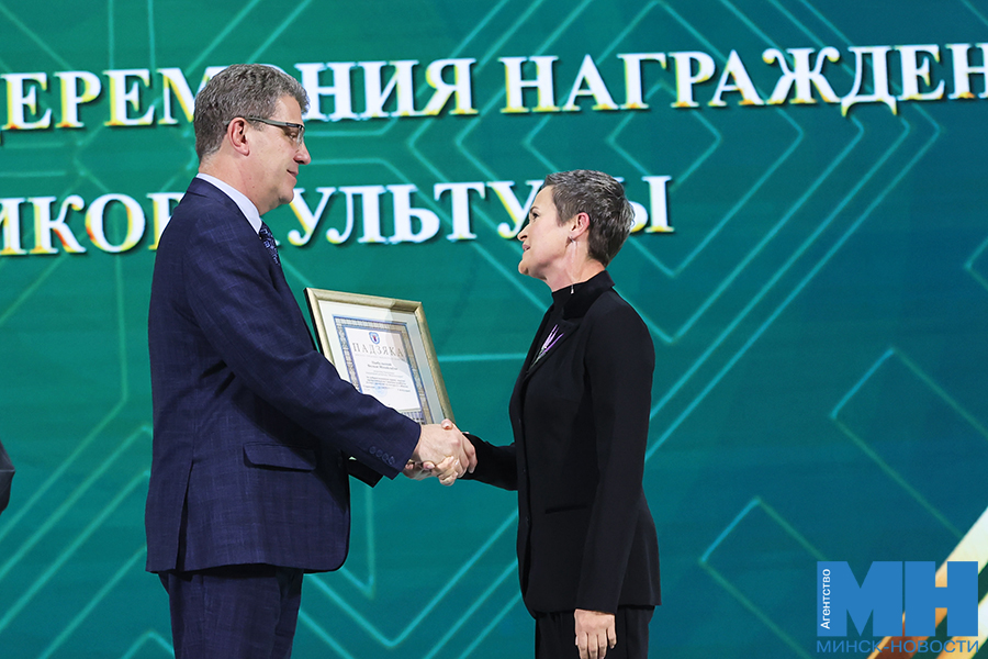 2025 10 10 kultura – torzhestvennoe meropriyatie ko dnyu rabotnikov kultury pozhoga 027 kopiya