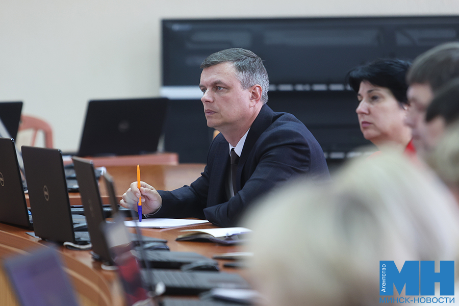 2025 10 15 mgik obsuzhdenie novogodnih proektov v tcz lazarevich malinovskaya27 kopiya