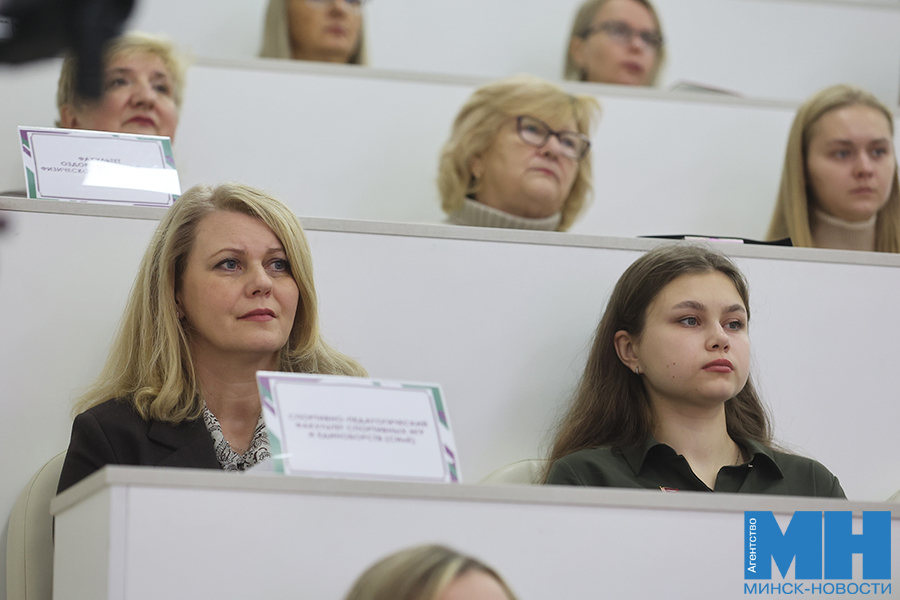Юрий Фролов: семья — это первый и самый важный институт социализации 11 2025 10 15politika edi frolov posetil bgufk malinovskaya13 kopiya