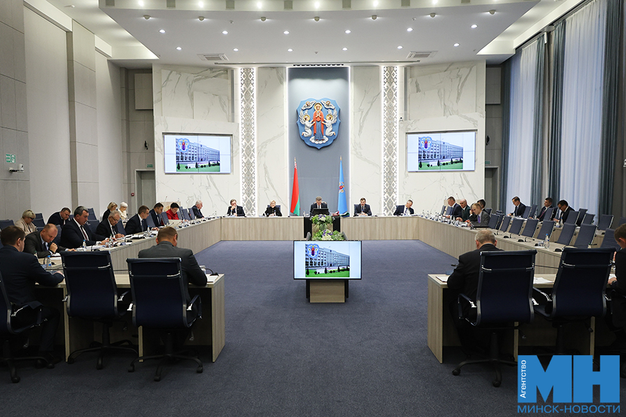 2025 10 16 mgik zasedanie nagrazhdenie lazarevich malinovskaya01 kopiya