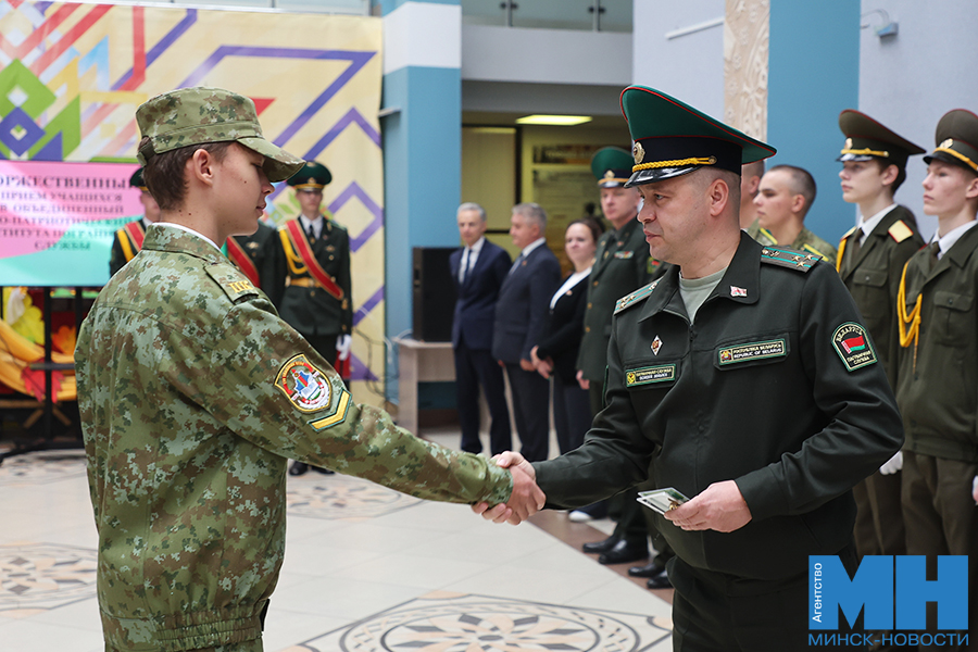 2025 10 16 obrazovanie voenno patrioticheskij klass gimnaziya №34 malinovskaya18 kopiya