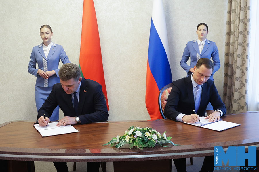 Минск и Сочи подписали дорожную карту по развитию и расширению межмуниципальных отношений 6 2025 10 20 mgik vstrecha kuharev proshunin miczevich 13 kopiya