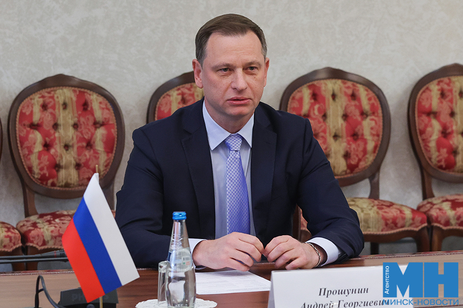 Минск и Сочи подписали дорожную карту по развитию и расширению межмуниципальных отношений 5 2025 10 20 mgik vstrecha kuharev proshunin miczevich 6 kopiya