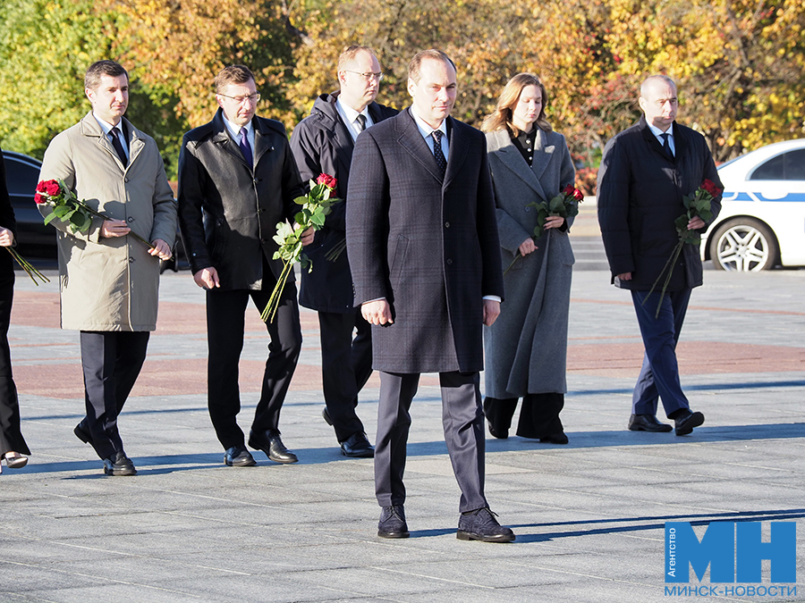 2025 10 20 politika mordoviya vozlozhenie mozolevskij 06 kopiya